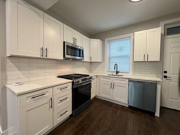 2nd image of 3853 W Palmer St #2E