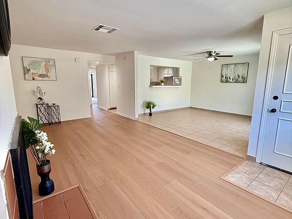 3rd image of 512 W Imperial Ave #3
