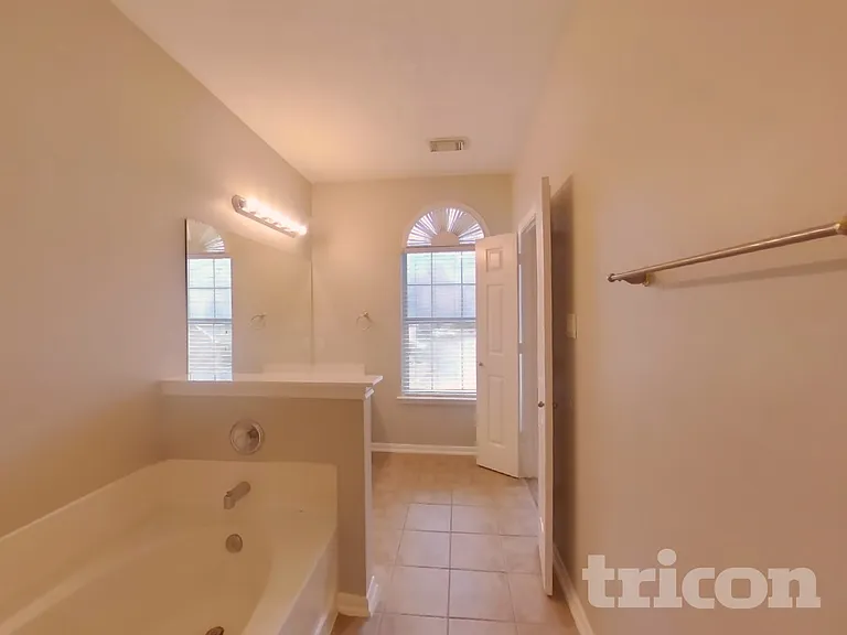 3135 Lavender Candle Dr — Photo 8