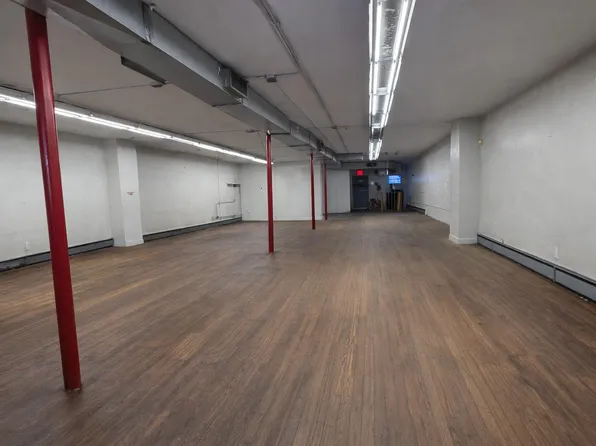 131-16 101st Avenue image 1 of 7