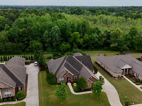 2nd image of 105 Neldabrook Way