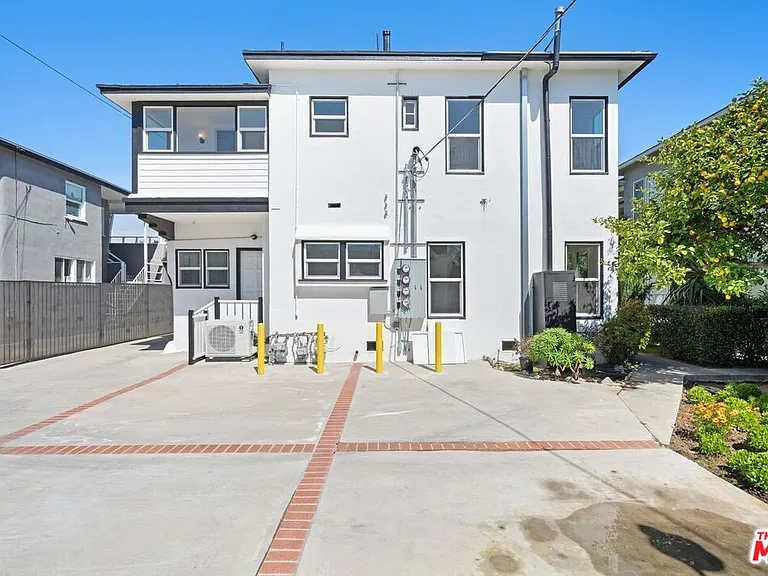 4526 Saint Elmo Dr — Photo 12