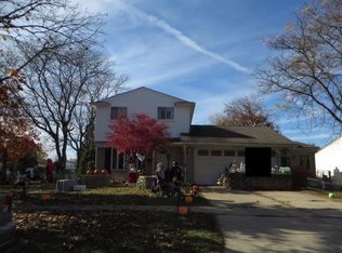 25317 Statler St, Taylor, MI 48180