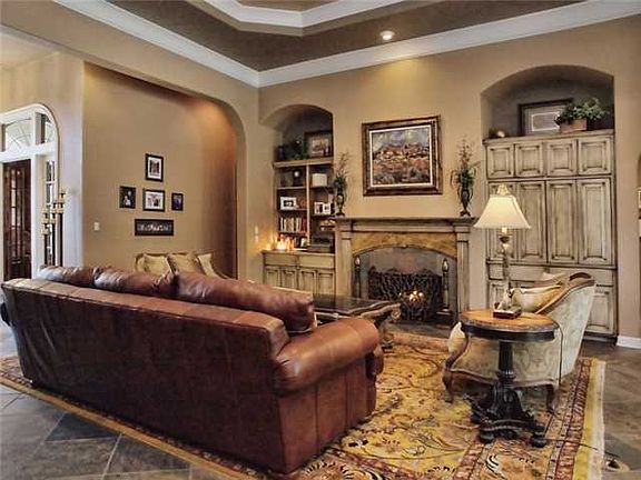 3rd image of 11111 Laurel Creek Cir