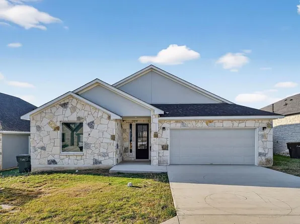 1603 Redwood Ct, Fredericksburg, TX 78624