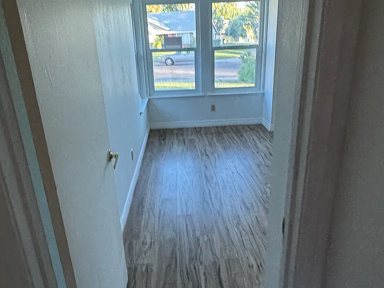 1187 Cabana Ct — Photo 24