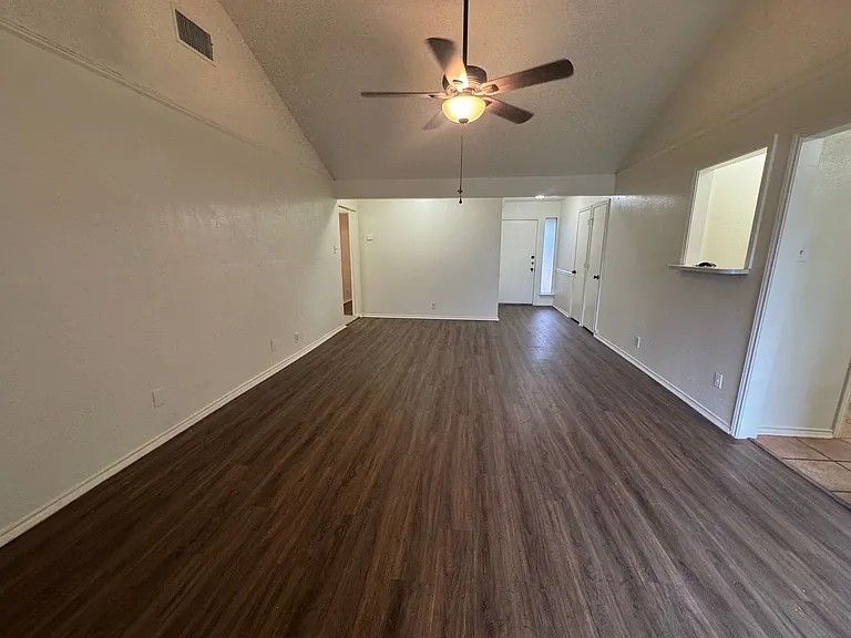 5604 Fireside Dr — Photo 4