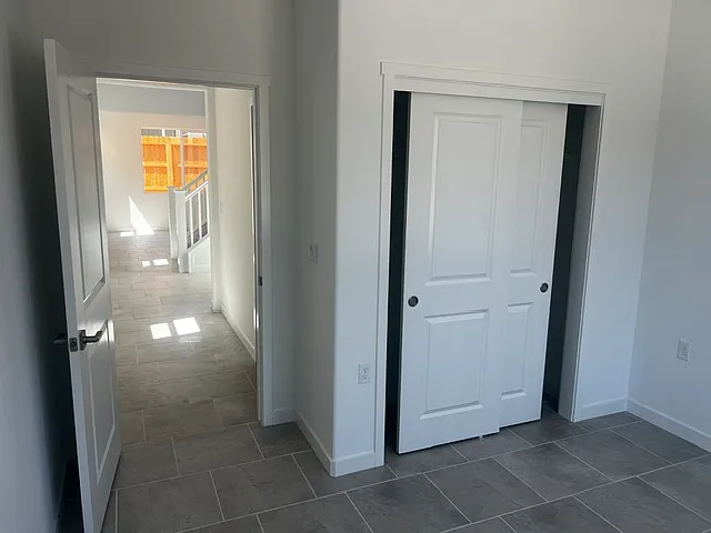 2902 E Veleta Dr — Photo 6