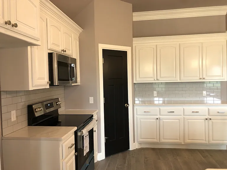 1540 Savannah Cir — Photo 8