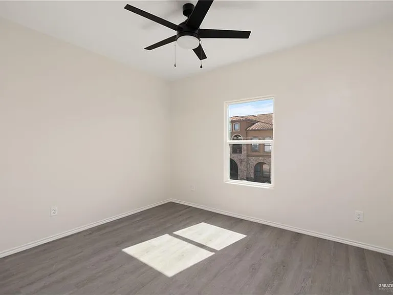 2800 Stablewood — Photo 14