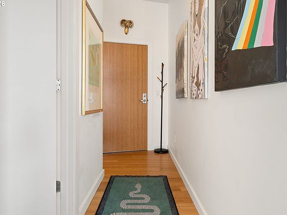 2nd image of 1455 N Killingsworth St APT 319