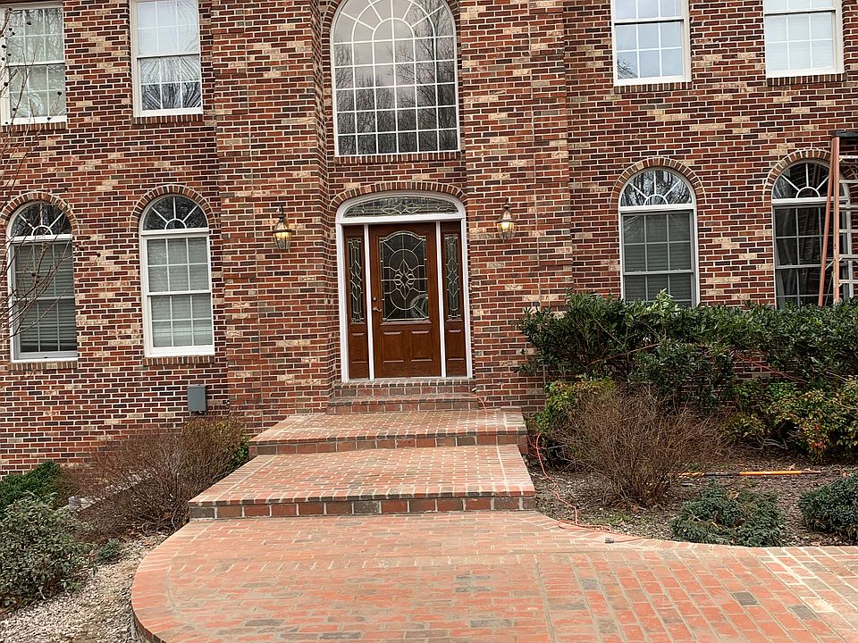 1st image of 15610 Flatbill Ct