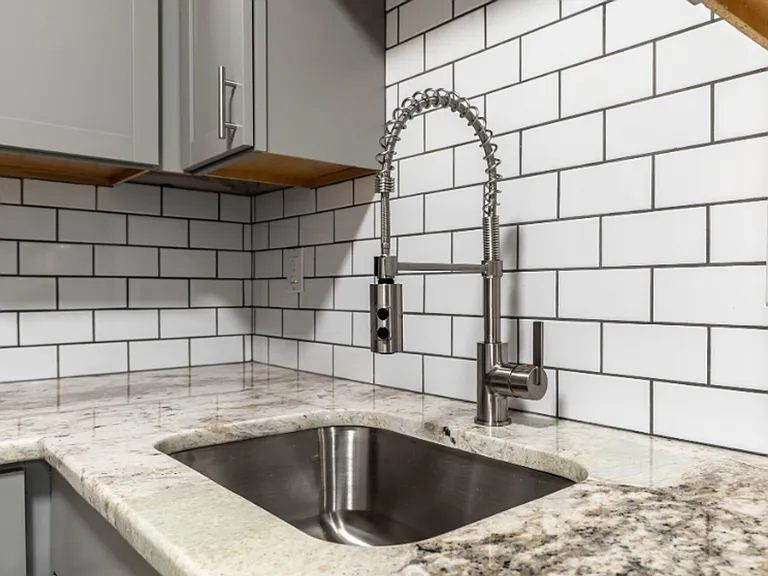 Rocky Creek Townhouse Apartments — Photo 3