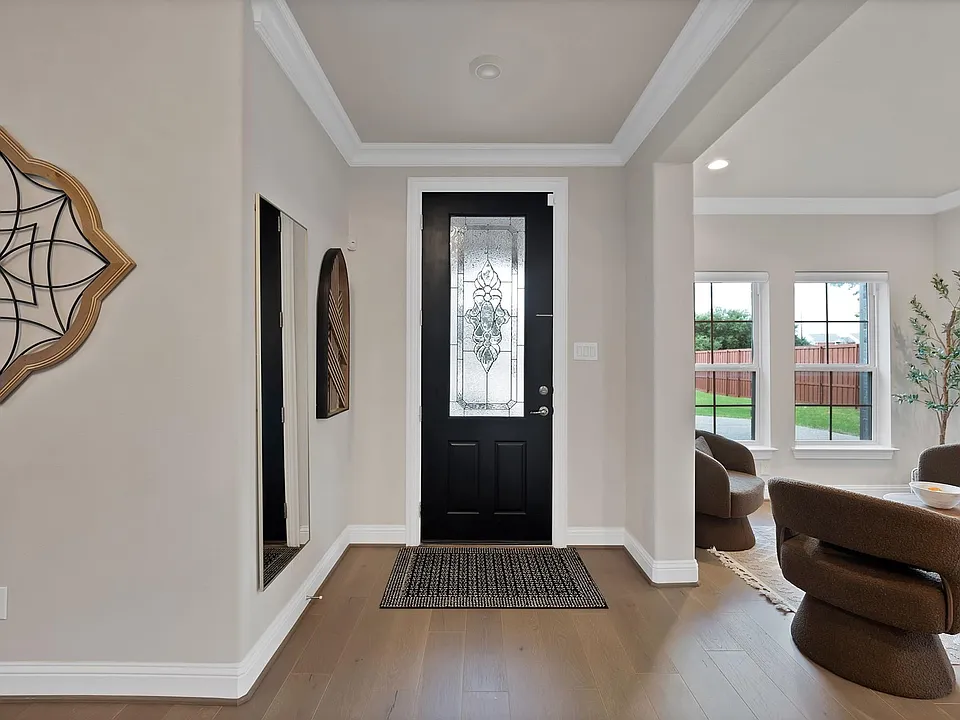 1616 Colonnade Ct