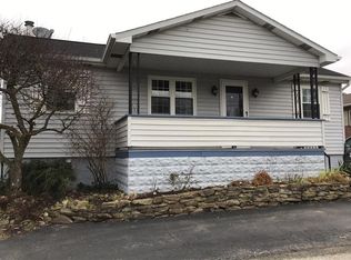 352 Cemetery Rd, Greensburg, PA 15601