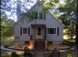115 E 17th St, Traverse City, MI 49684