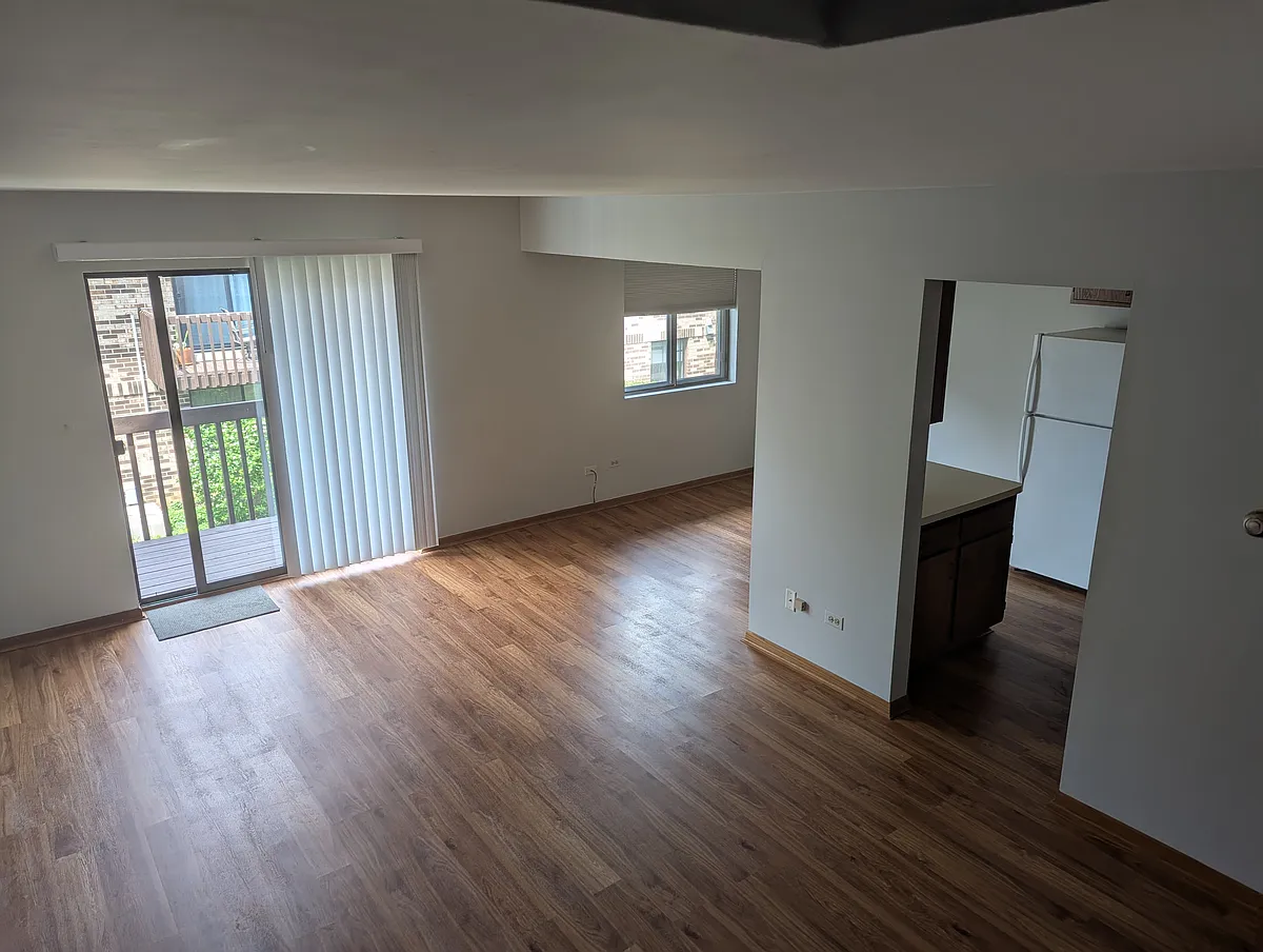 Building Photo - 187 Uteg St #206B