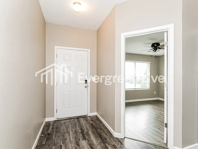 105 Cambridge Park Dr — Photo 11