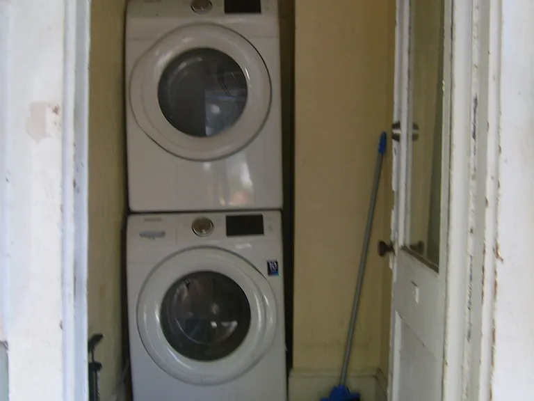 1102 NW 3rd Ave #2 — Photo 5