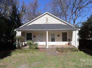 1409/1411 Chippendale Rd, Charlotte, NC 28205