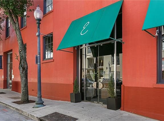 3rd image of 330 Julia St APT 314
