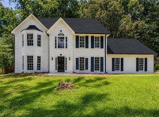 1056 Retner Dr SW, Mableton, GA 30126