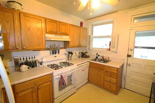 6928 Meade St #3 — Photo 13