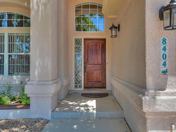 2nd image of 8404 Calle Primera NW