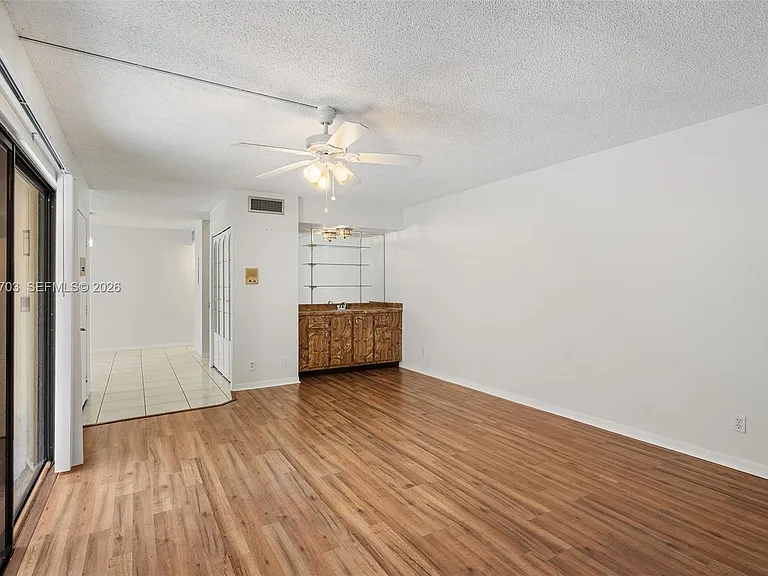 3118 Spanish Wells Dr #15-C — Photo 3