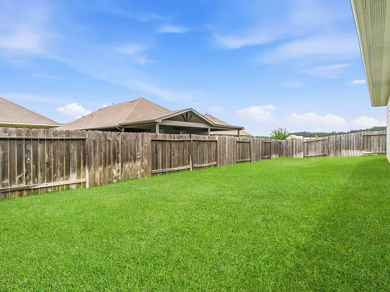 1376 Grays Gully — Photo 36