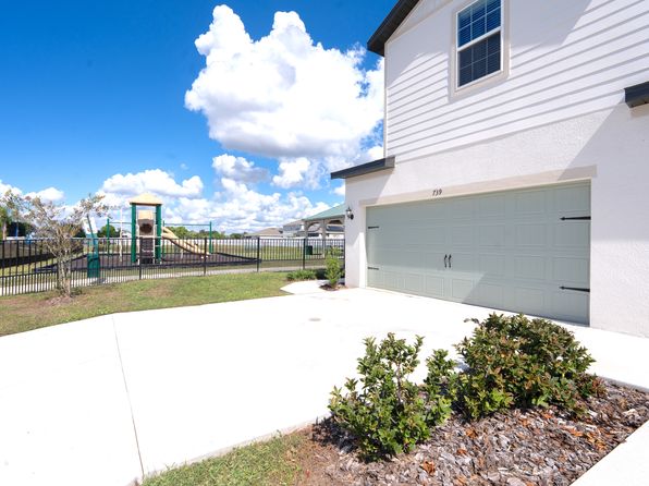 739 Poppy Ln