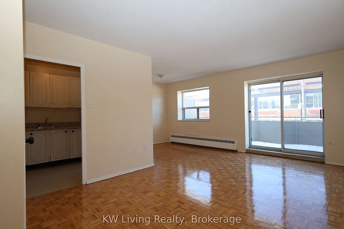 Building Photo - 480 Lakeshore Rd E #309