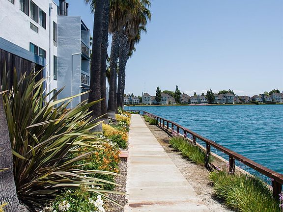 4th image of 914 Beach Park Blvd APT 79