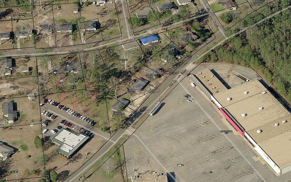 2nd image of 210 Old Corinth Rd
