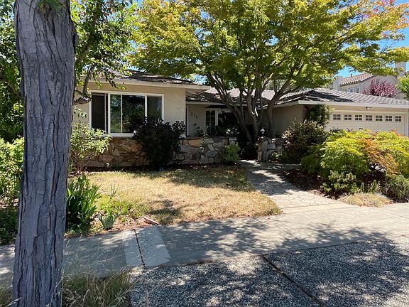 2nd image of 312 Portia Ave
