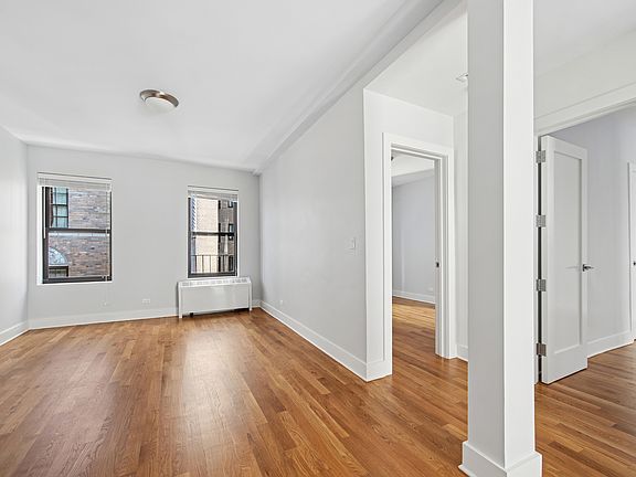 4th image of 1160 5th Ave APT 512