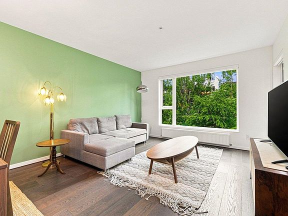 4th image of 5955 Birney Ave #512