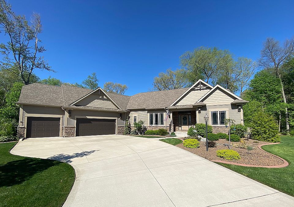1st image of 51611 Copper Forest Ln