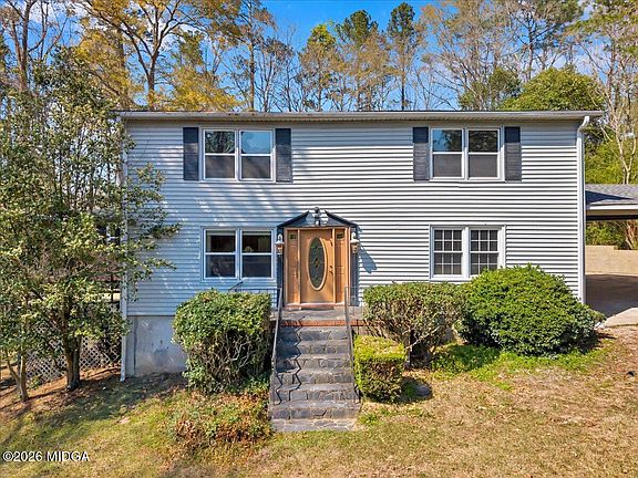 2nd image of 840 Balim Ct