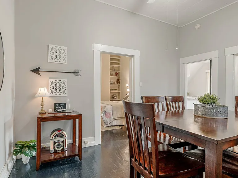 3049 Riverside Dr #1 — Photo 6