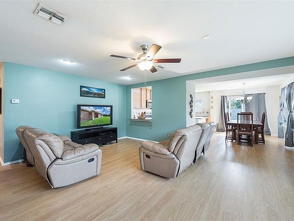 3rd image of 2306 Bantry Ln