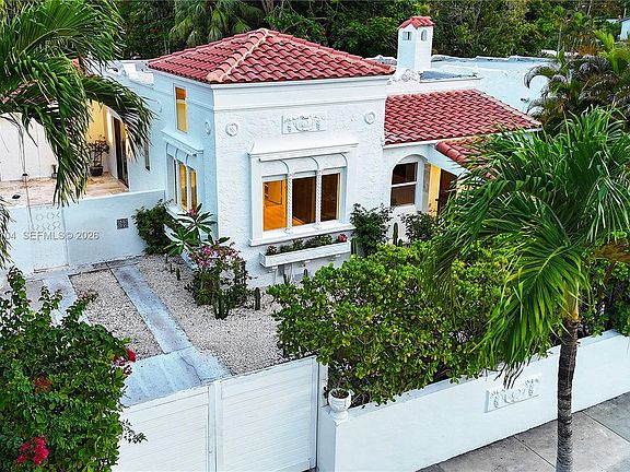 2nd image of 3616 SW 26th St