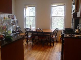 400 Centre St #2B, Boston, MA 02130