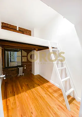 Rented by City Connections Realty | media 5
