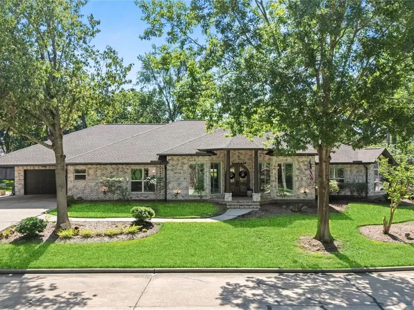 94 Bent Tree Ln, Montgomery, TX 77356