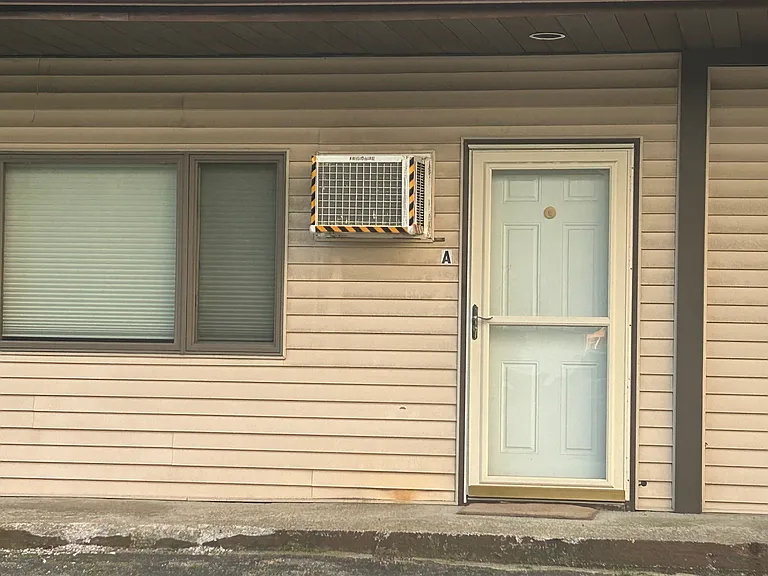 614 Norwich Rd #A — Photo 1