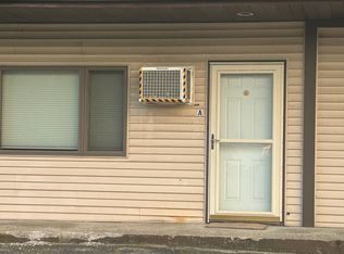 614 Norwich Rd #A, Plainfield, CT 06374
