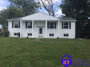 398 University Dr, Radcliff, KY 40160