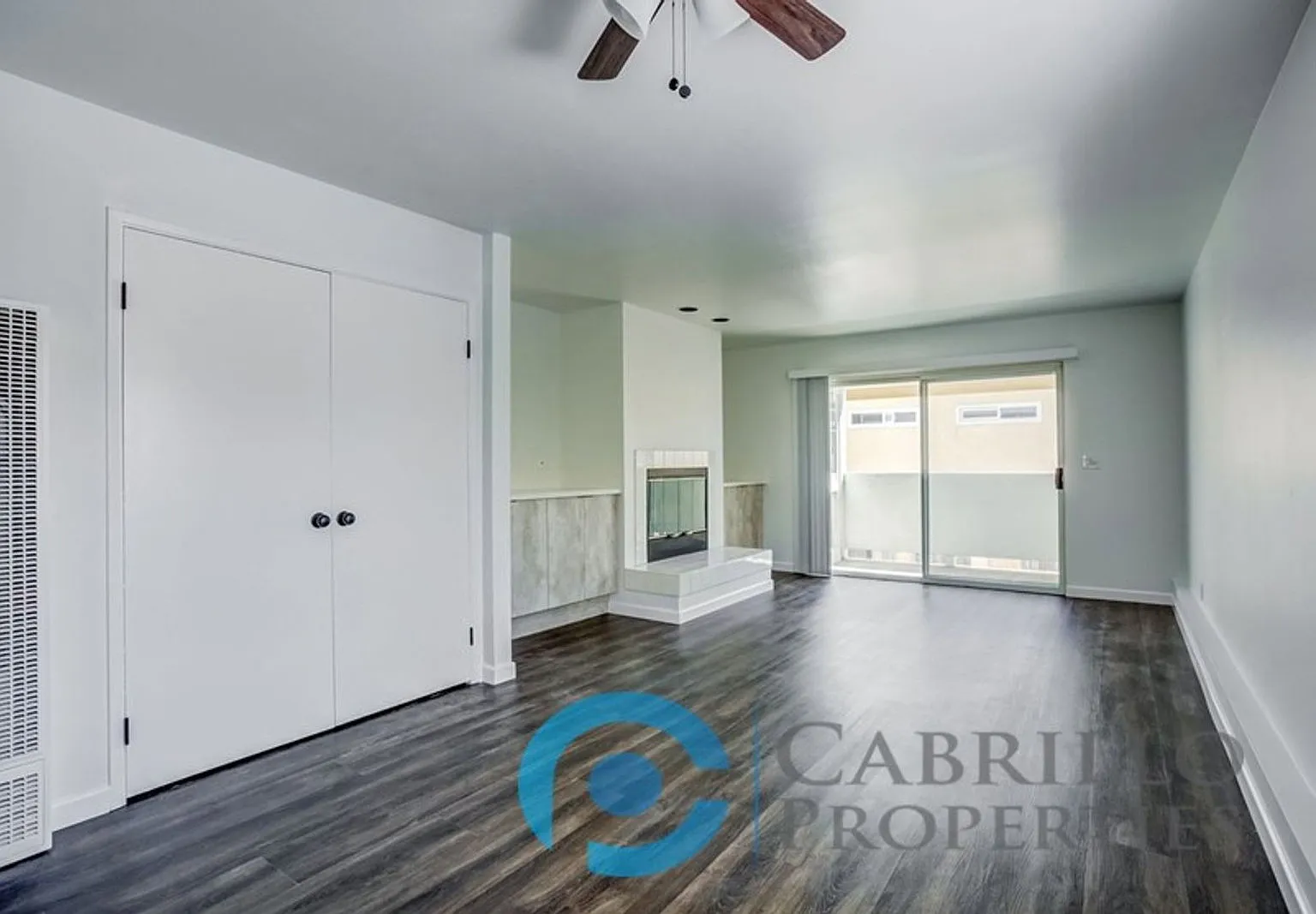 2 bed, 2.0 bath, $3,295 — Photo 4
