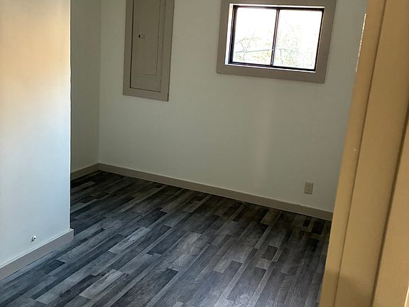 5th image of 500 Waterside Dr #A1